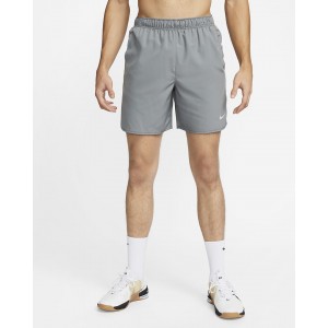 Nike Dri-FIT Challenger